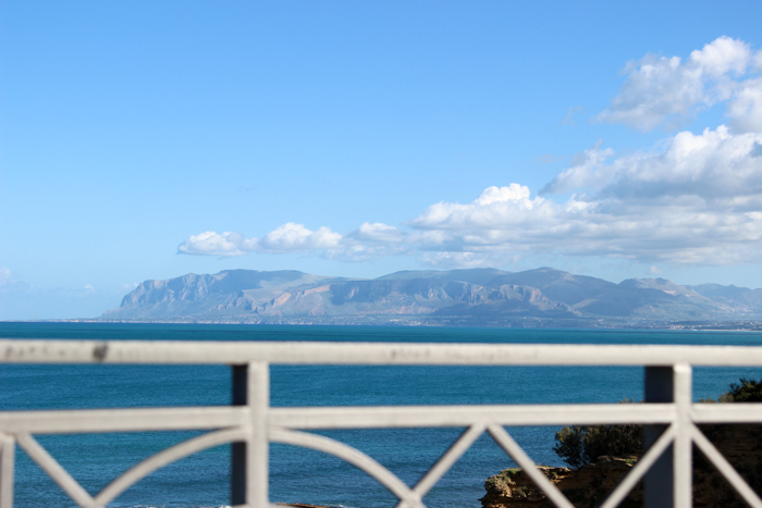 Panorama asupra golfului Castellammare