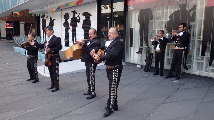 Mariachi din Piața Garibaldi